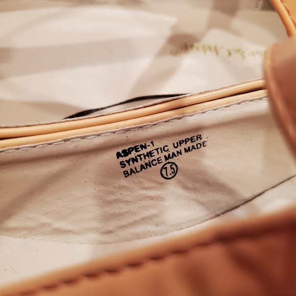 Chase + Chloe Bow Flats in Peach Size 7.5 - Picture 6 of 6